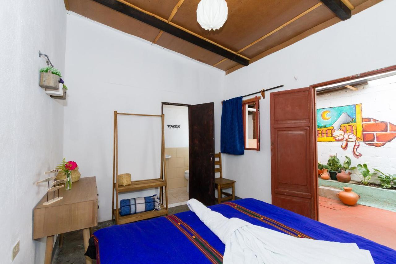Casa Tamarindo Bed & Breakfast Antigua Bagian luar foto